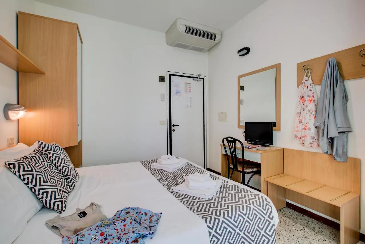 Hotel Christian Ideale Per Famiglie Riccione