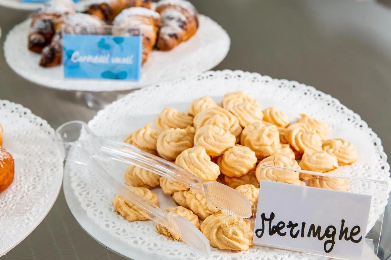 Hotel Christian Ideale Per Famiglie Riccione