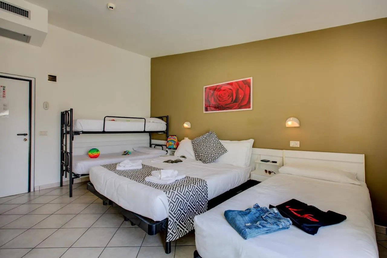 Hotel Christian Ideale Per Famiglie Riccione