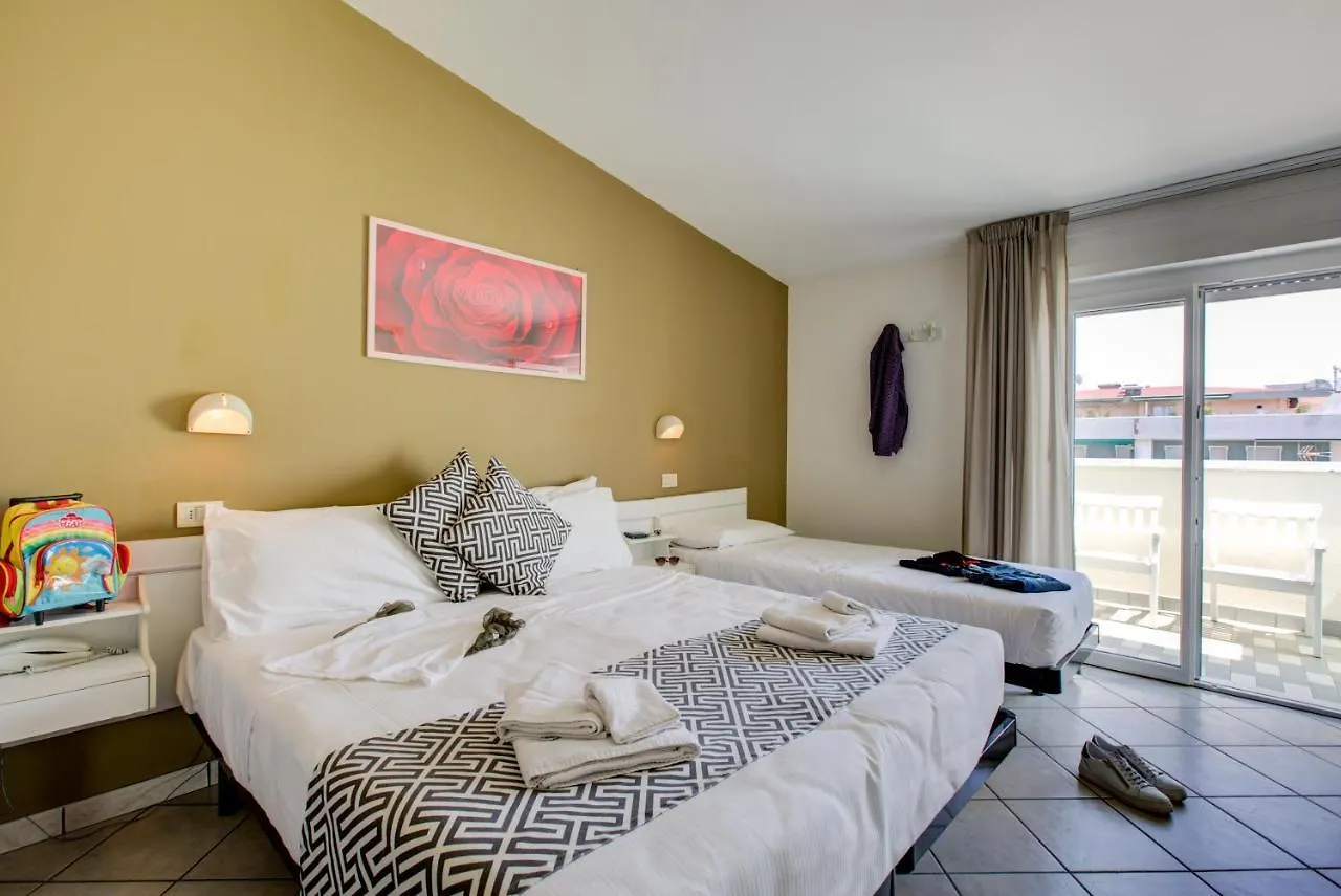 Hotel Christian Ideale Per Famiglie Riccione
