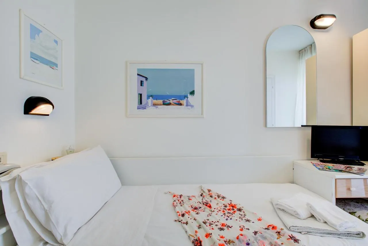 Hotel Christian Ideale Per Famiglie Riccione